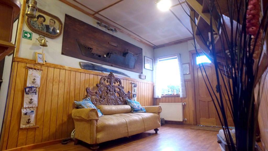Hostal Victoria Пунта-Аренас Экстерьер фото