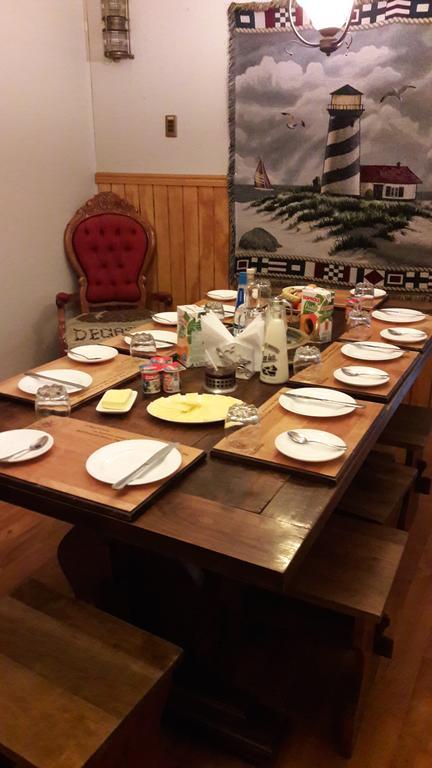 Hostal Victoria Пунта-Аренас Экстерьер фото